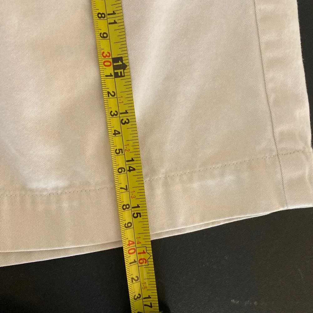 Vtg 90s Jones New York Sport Cream 100% Cotton Pleated Chino Shorts 4 High Rise
